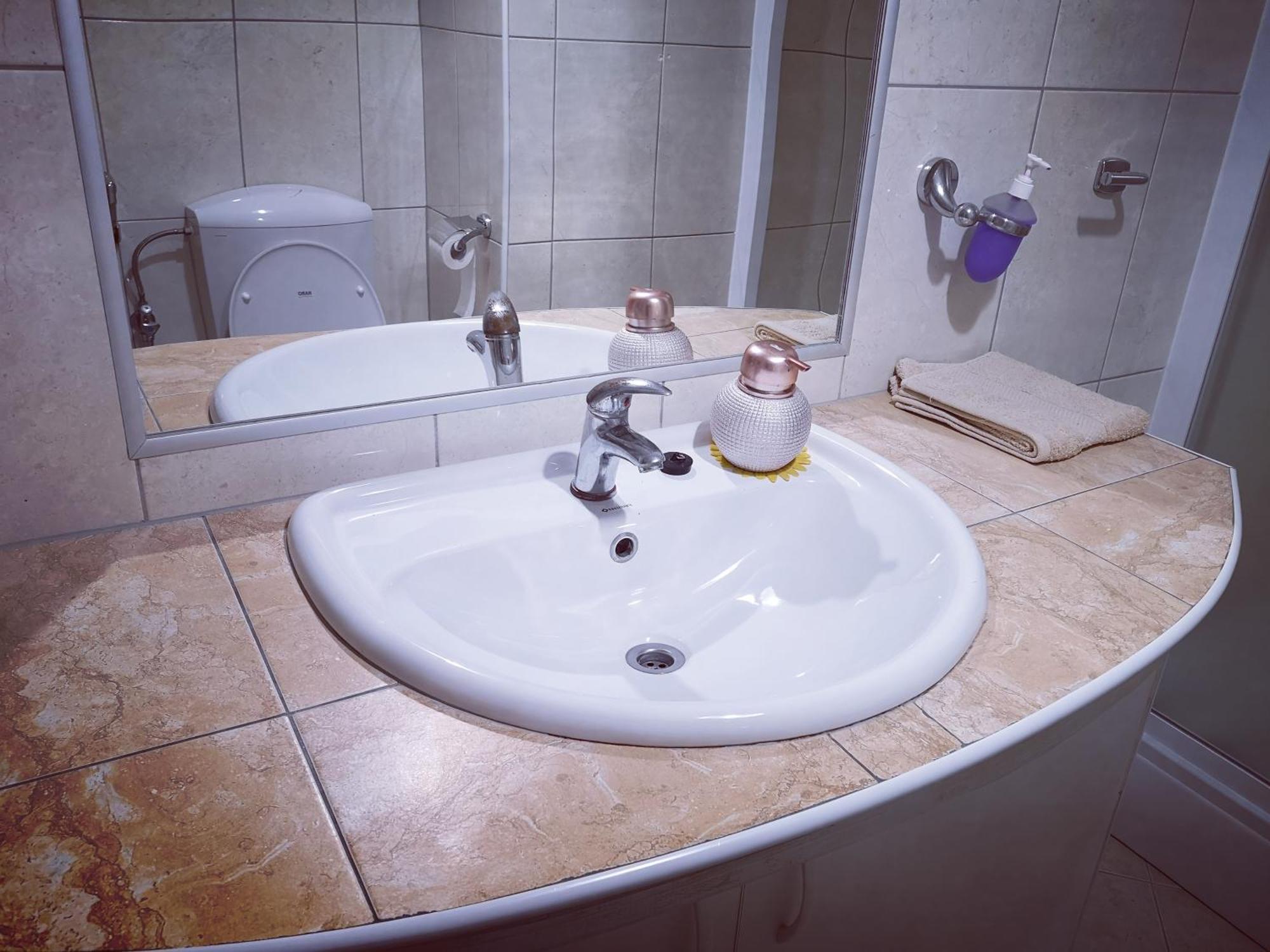 Apartman Hygge أوميس الغرفة الصورة